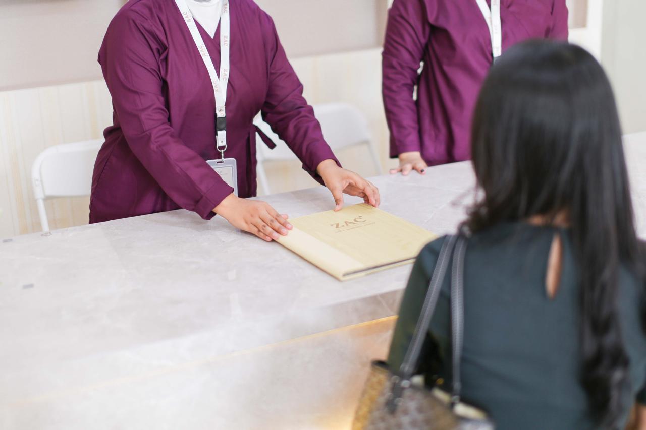 Reception & Customer Service ZAC Clinic